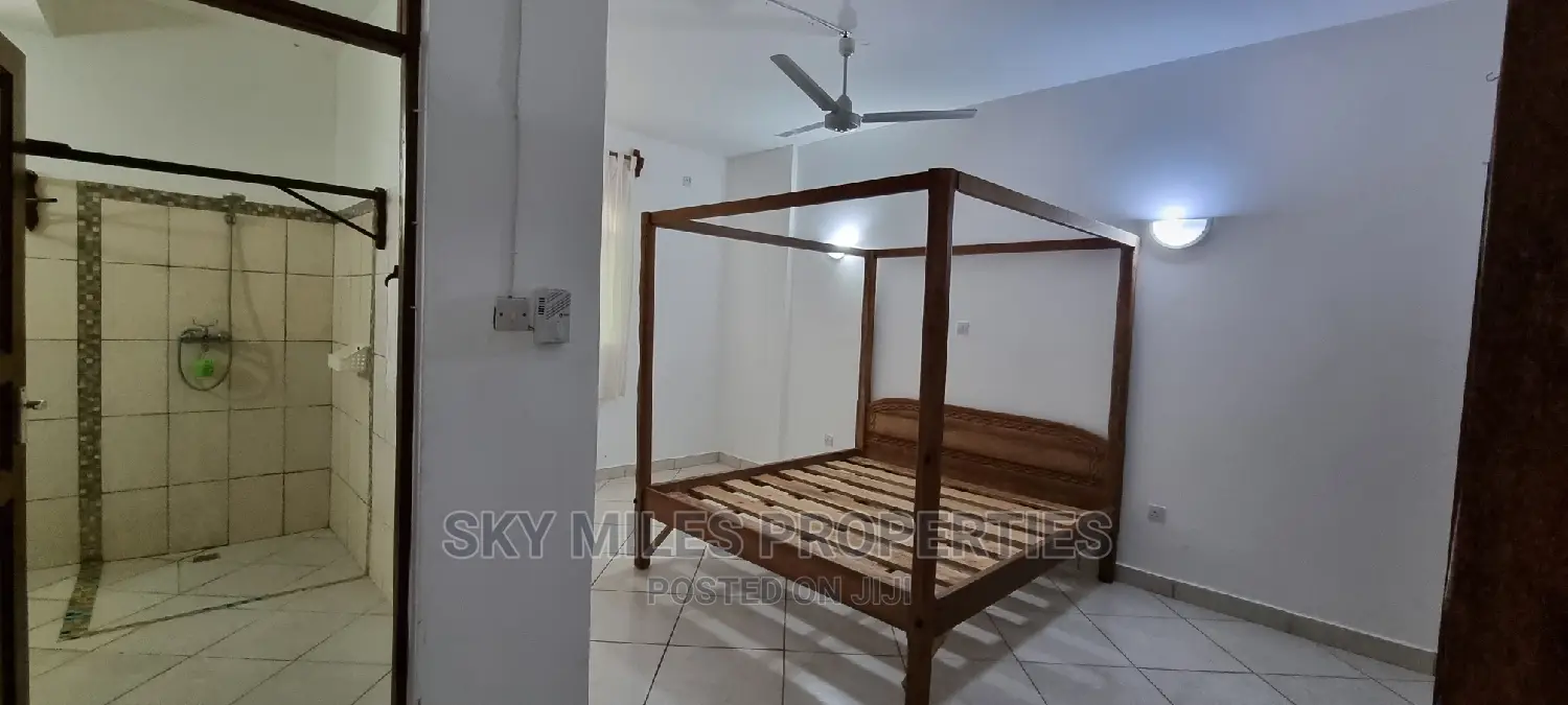 3bdrm Apartment in La-Marina, Mtwapa for rent