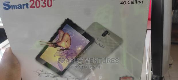 New Tablet 16 GB Blue - main view