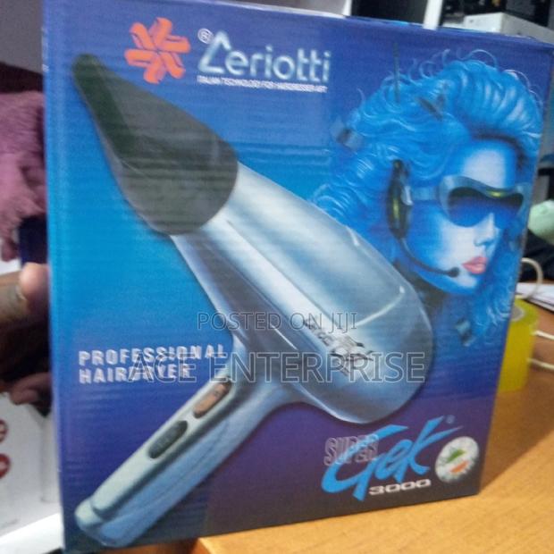 Cerrioti 3000 Hair Dryer - main view