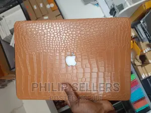 Macbook Case Cover Package Black Crocodile and Brown