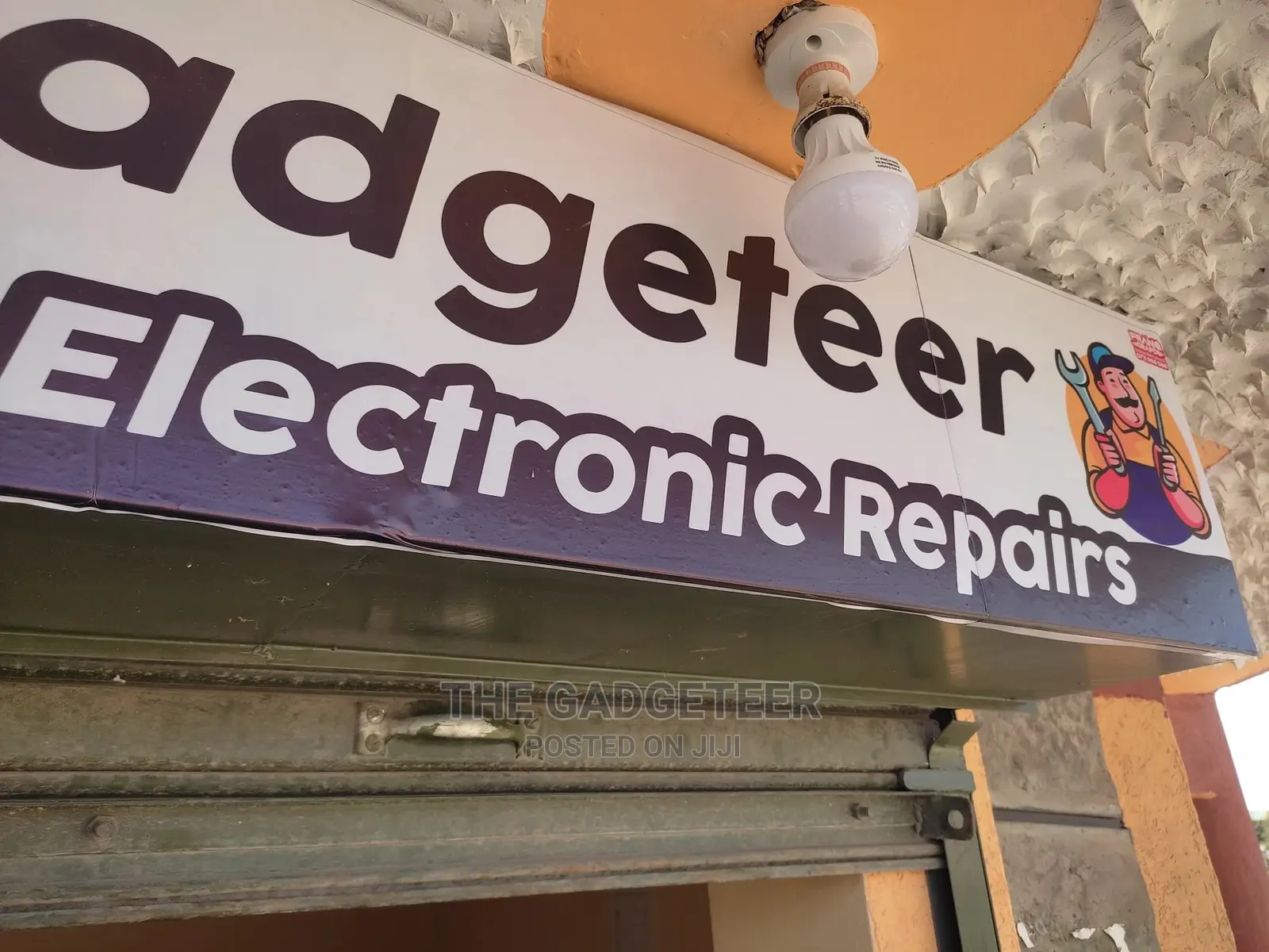 Electronic Repair Services – Tvs, Phones, Laptops Training