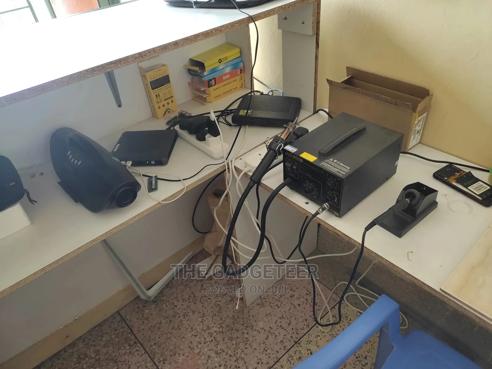 Electronic Repair Services – Tvs, Phones, Laptops Training