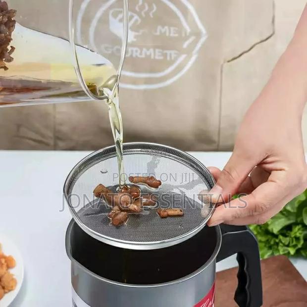 Used Cooking Oil Filter and Container - thumbnail 4