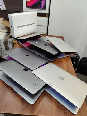 Laptop Apple MacBook Pro 2017 8GB Intel Core I7 SSD 256GB