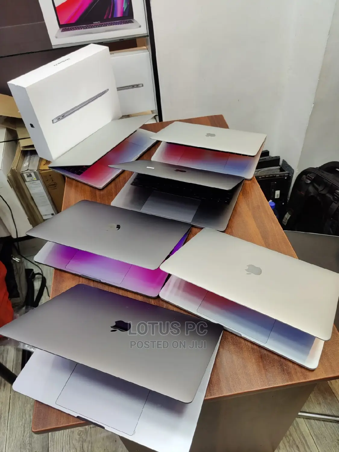 Laptop Apple MacBook Pro 2017 8GB Intel Core I7 SSD 256GB