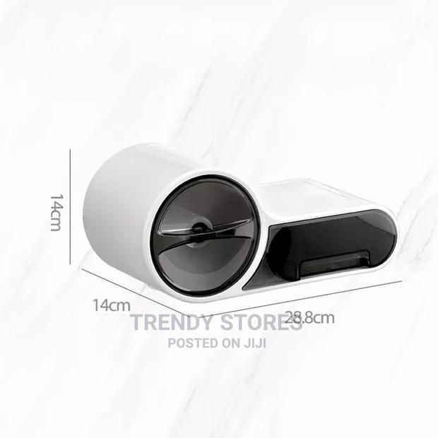 Water Proof Tissue Box Holder - thumbnail 3