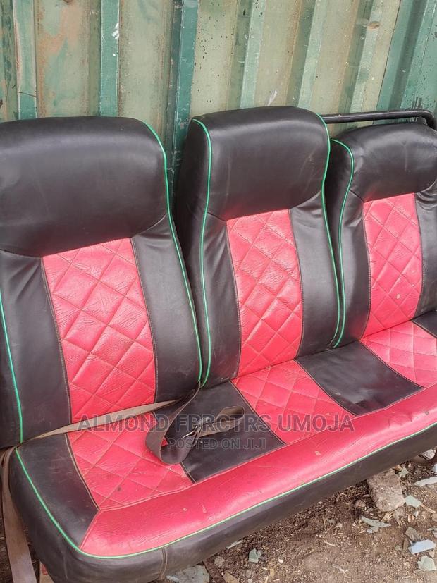 Second Hand Seats - thumbnail 3