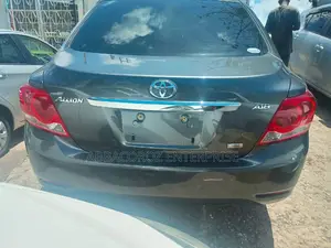 Toyota Premio 1.8 AWD 2015 Gray