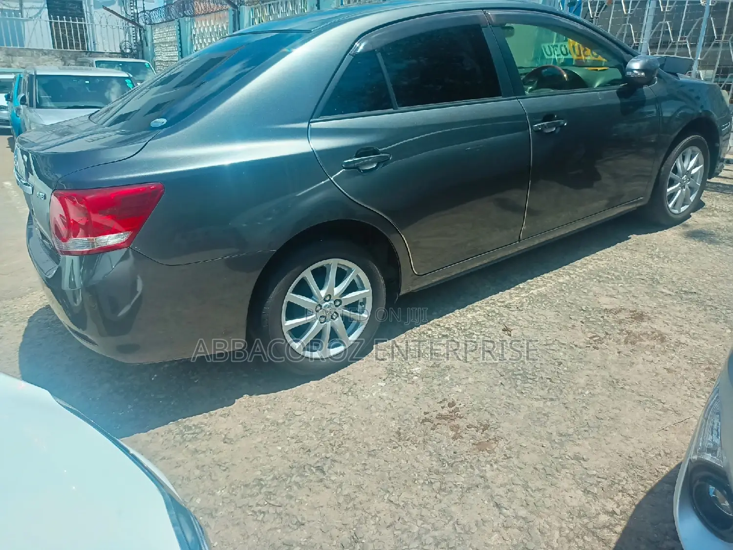 Toyota Premio 1.8 AWD 2015 Gray