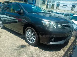 Toyota Premio 1.8 AWD 2015 Gray