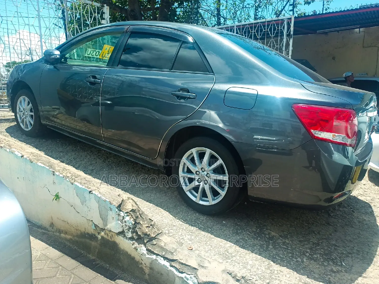 Toyota Premio 1.8 AWD 2015 Gray