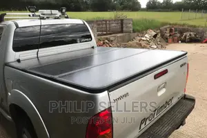 Toyota Hilux 05-15 Eagle Pro Fold Hard Tri