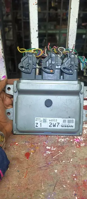 Nissan March, Lafesta Control Unit