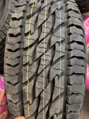 265/65r17 Bridgestone