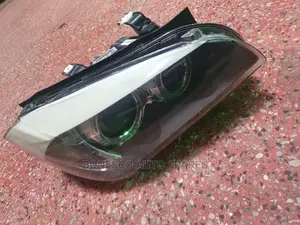 Bmw X1 2010 Model Xenon Headlights