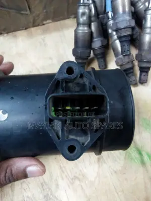 Aiflow Senssor Nissan Five Pins,B15 'Y 11,Nt30