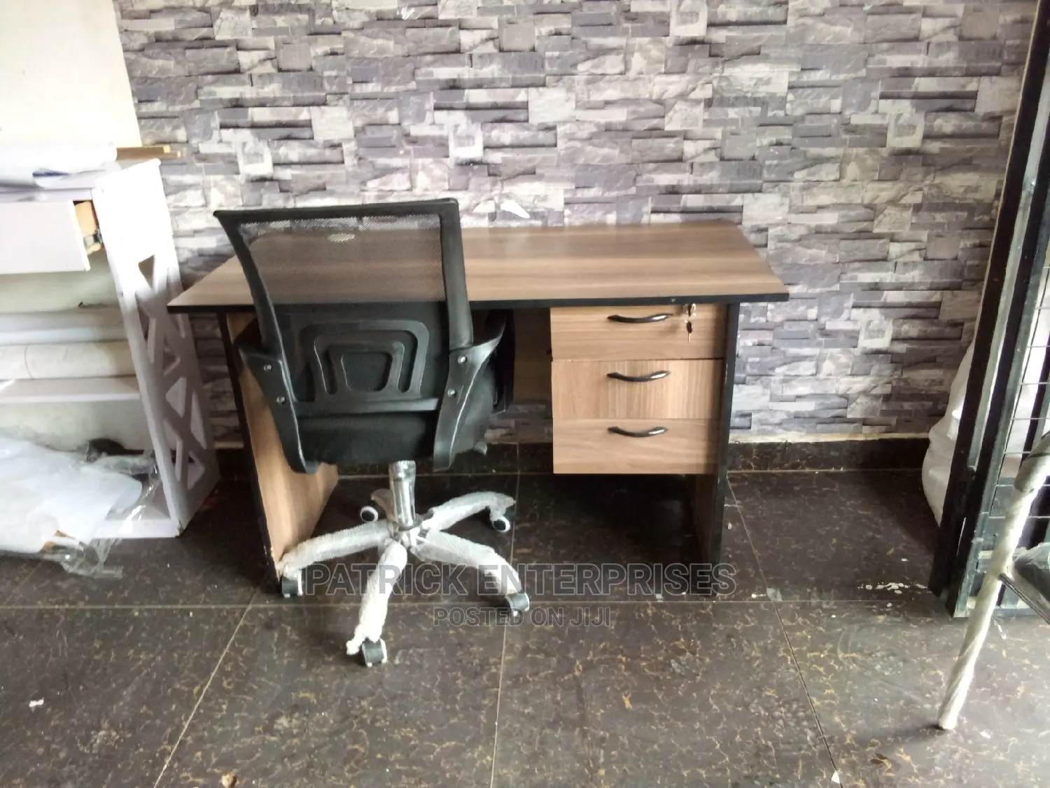 1.2 Mts Office Desk Plus Low Back Recliner Mesh Chair