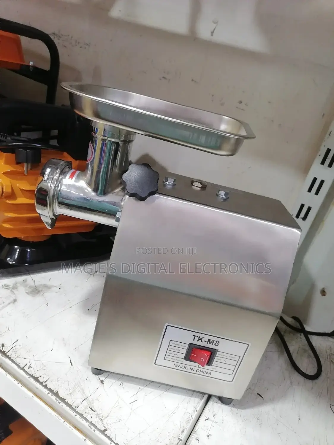 Meat Mincer For Commercial Work M8