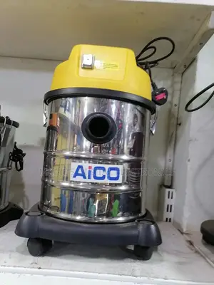 10l Vacuum Cleaner