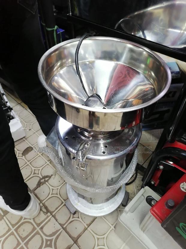 Commercial 30kg Machine - main view