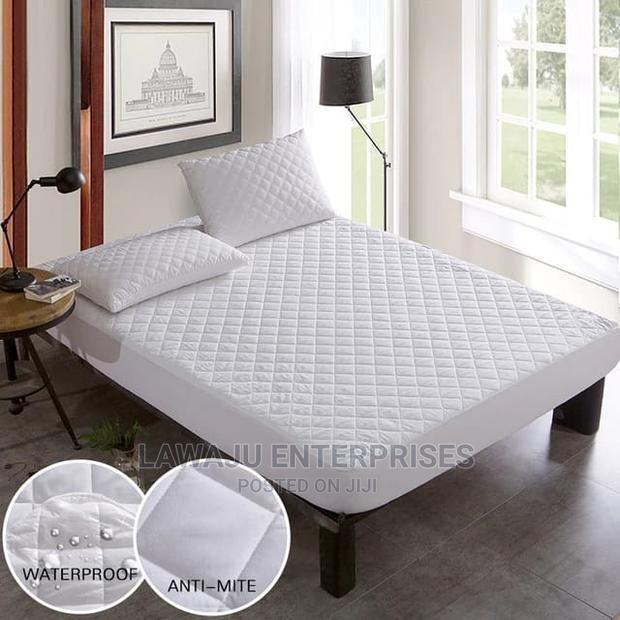White Quilted Waterproof Matress Protector - 3*6