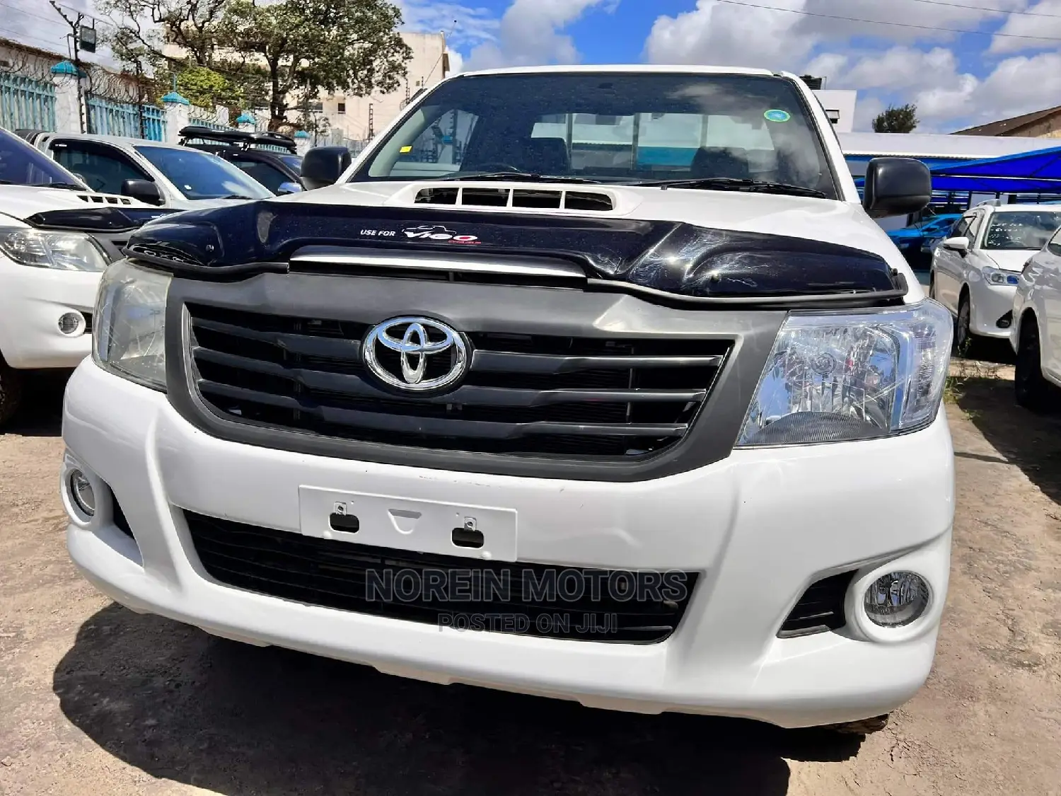 Toyota Hilux 2015 White