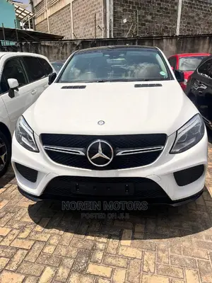 Mercedes-Benz GLE-Class 2016 White