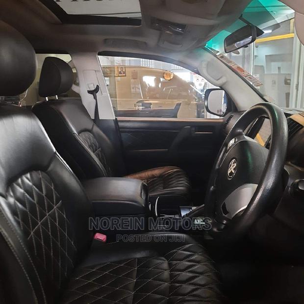 Toyota Land Cruiser 2015 Gray - thumbnail 4