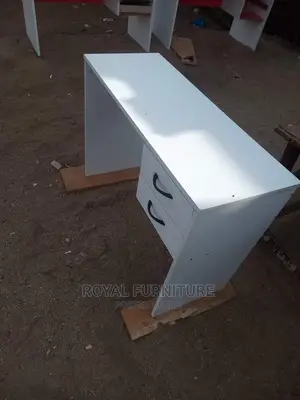 Pedicure Table