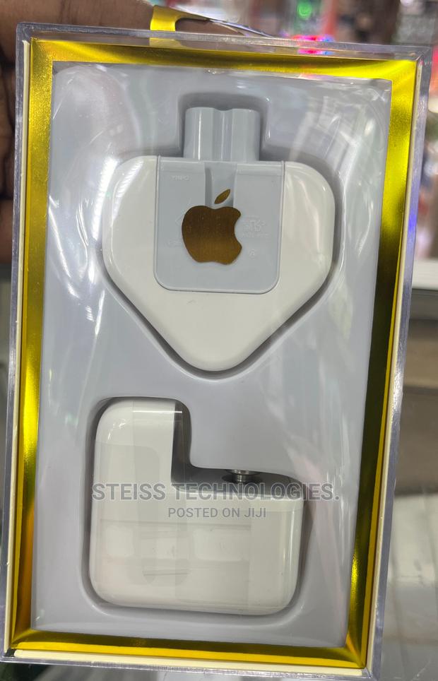 Apple I-Pad Chargers. - main view