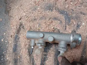 Brake Master Cylinder Nissan Td 27