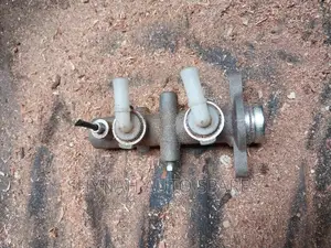 Brake Master Cylinder Nissan Td 27