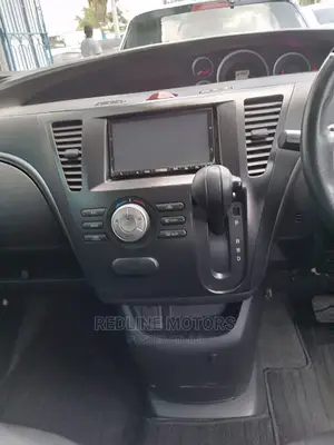 Mazda Biante 2016 Silver