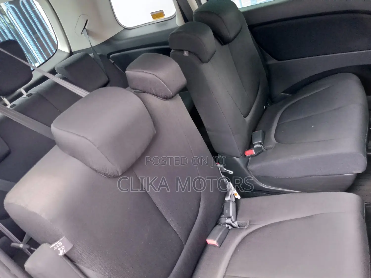 Mazda Biante 2016 Silver