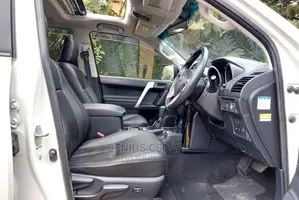 Toyota Land Cruiser Prado 2015 White