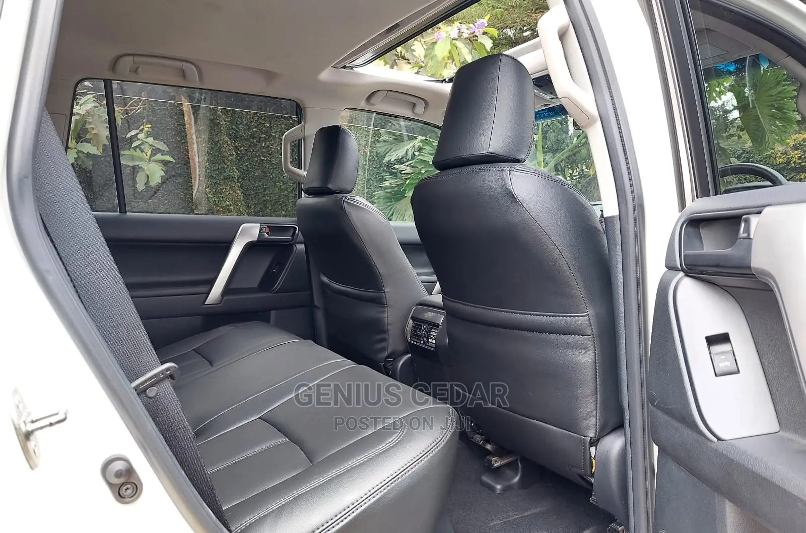 Toyota Land Cruiser Prado 2015 White