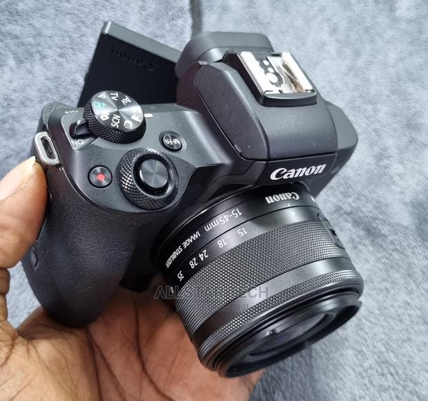 Canon EOS M50 Mark II Mirrorless Camera With 15-45mm Lens - thumbnail 3