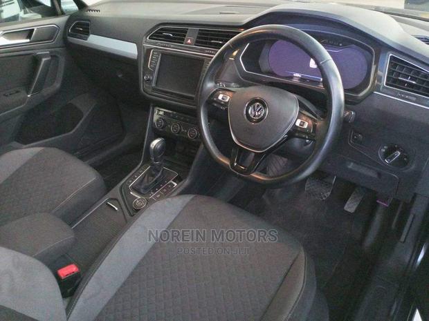 Volkswagen Tiguan 2015 Matt Black - thumbnail 3