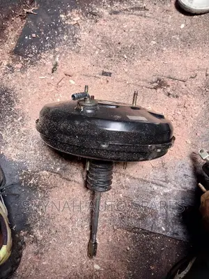Brake Booster Toyota Prado 120 Without Switch