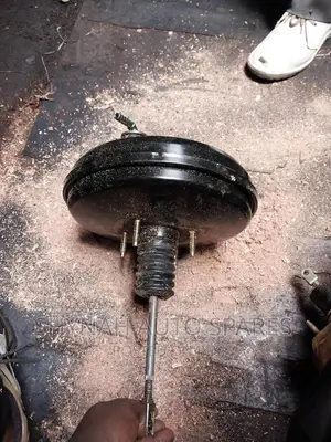 Brake Booster Toyota Prado 120 Without Switch