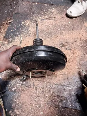 Brake Booster Toyota Hillux Surf Without Switch