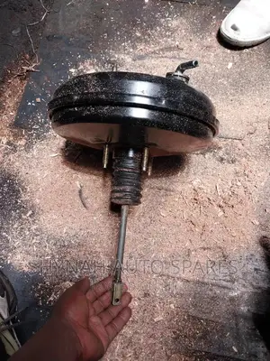 Brake Booster Toyota Hillux Surf Without Switch
