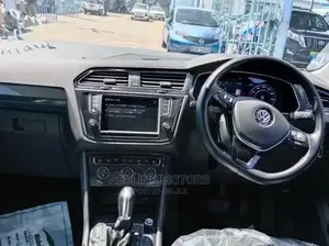 Volkswagen Tiguan 2017 Brown