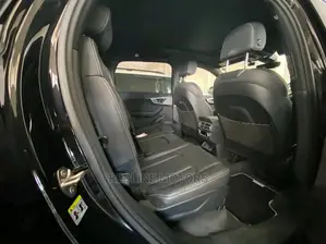 Audi Q7 2017 Black