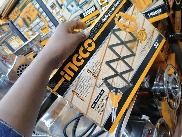 Hand Revet Gun Machine - main view