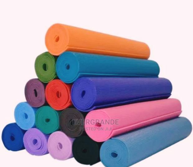 Classic 8 Mm Yoga Mat - main view