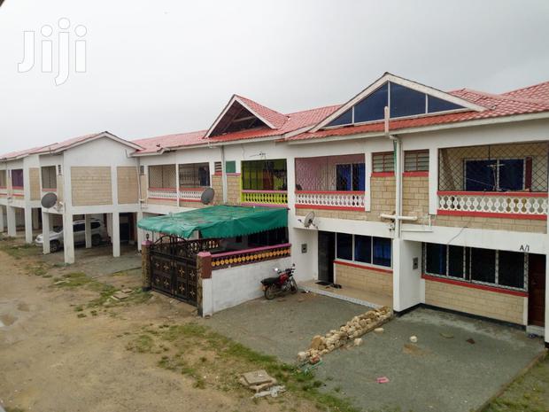 2bdrm Maisonette in Bamburi for sale - main view