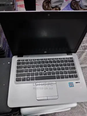 Laptop HP EliteBook 820 G3 8GB Intel Core I7 SSD 256GB