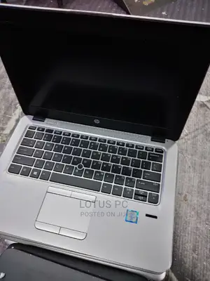 Laptop HP EliteBook 820 G3 8GB Intel Core I7 SSD 256GB