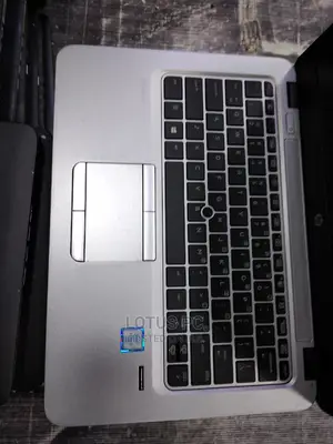 Laptop HP EliteBook 820 G3 8GB Intel Core I7 SSD 256GB
